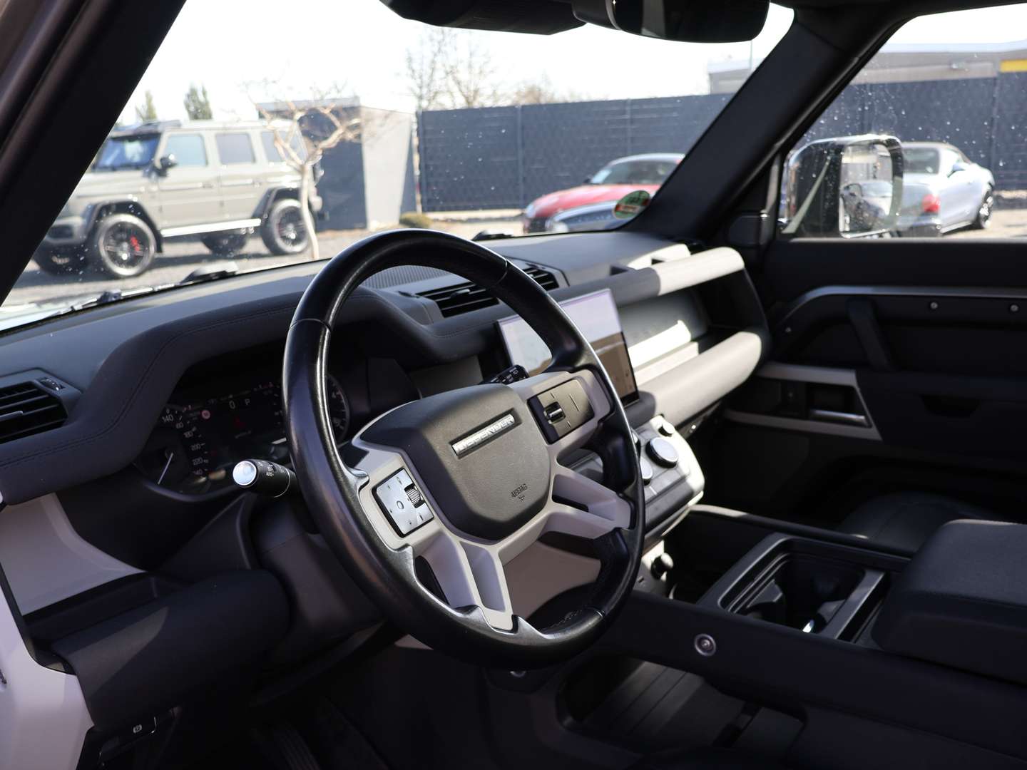 Land Rover Defender 110 D250 SE - 2022 - Joinsteer - #11