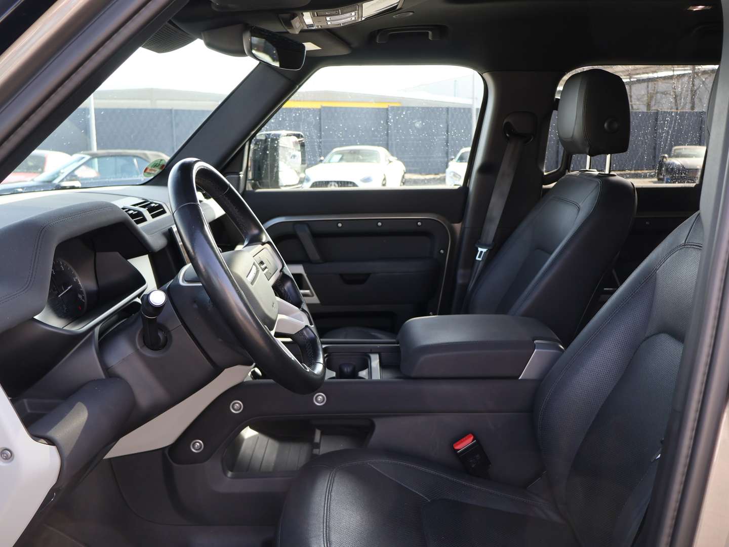 Land Rover Defender 110 D250 SE - 2022 - Joinsteer - #15