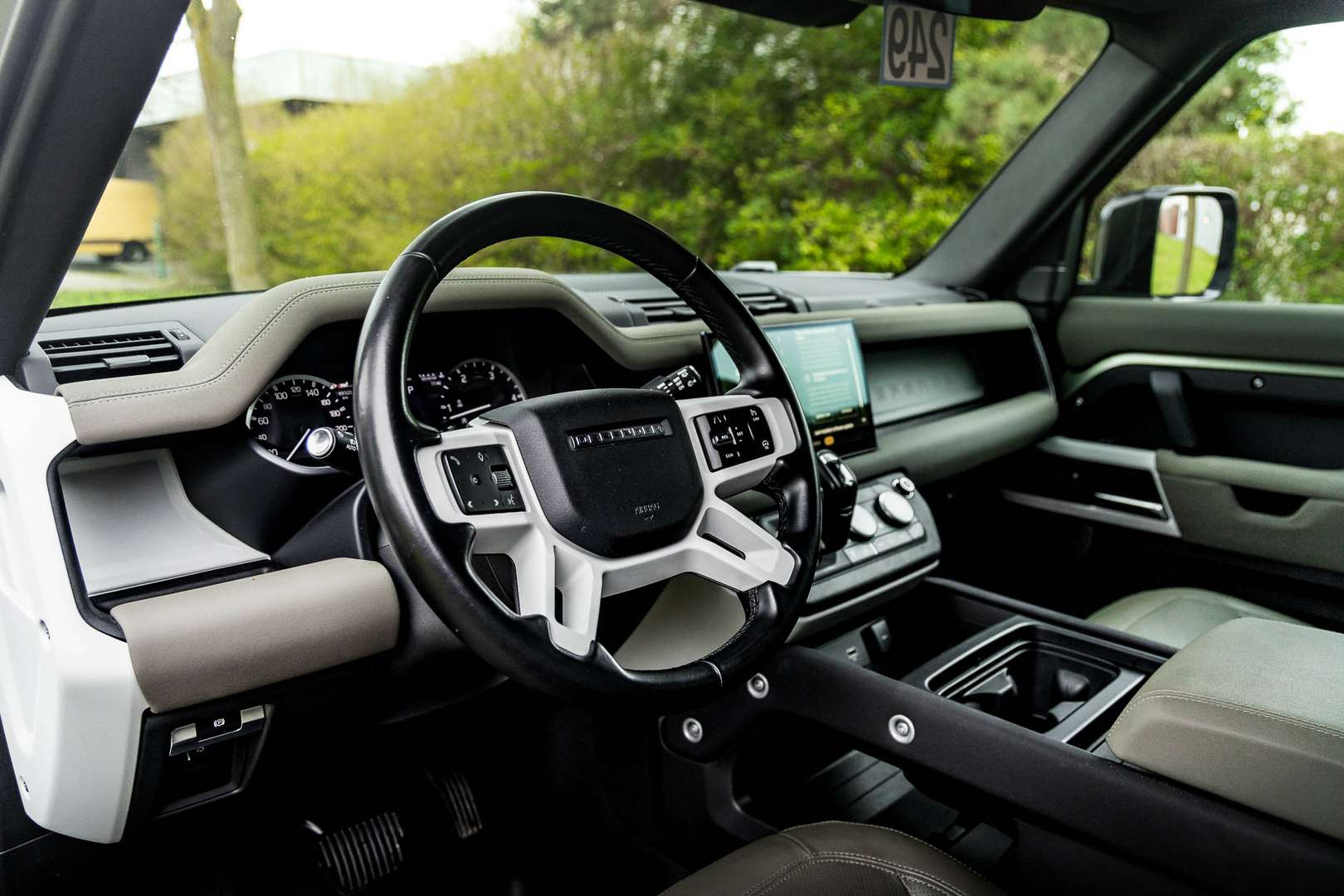 Land Rover Defender 110 D250 S - 2022 - Joinsteer - #4