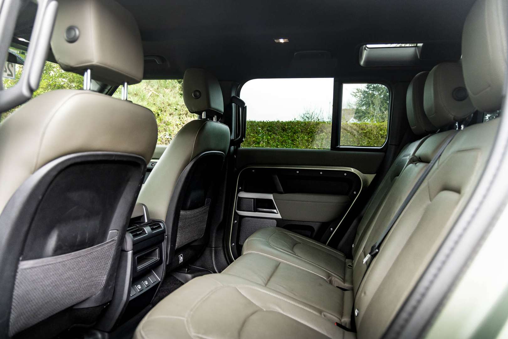 Land Rover Defender 110 D250 S - 2022 - Joinsteer - #8