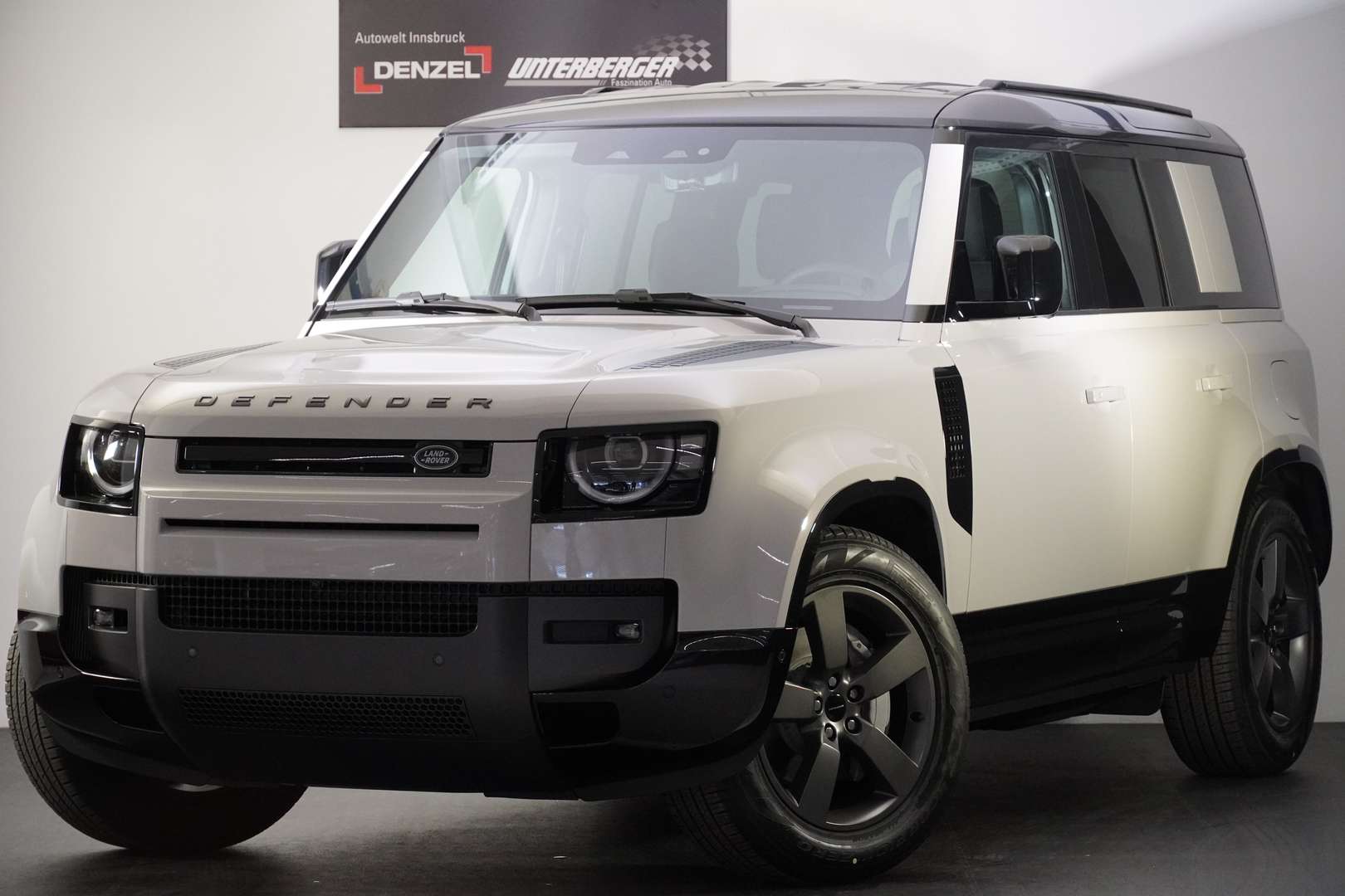 Land Rover Defender 110 2.0 PHEV X Dyn SE - 2026 - Joinsteer - #2