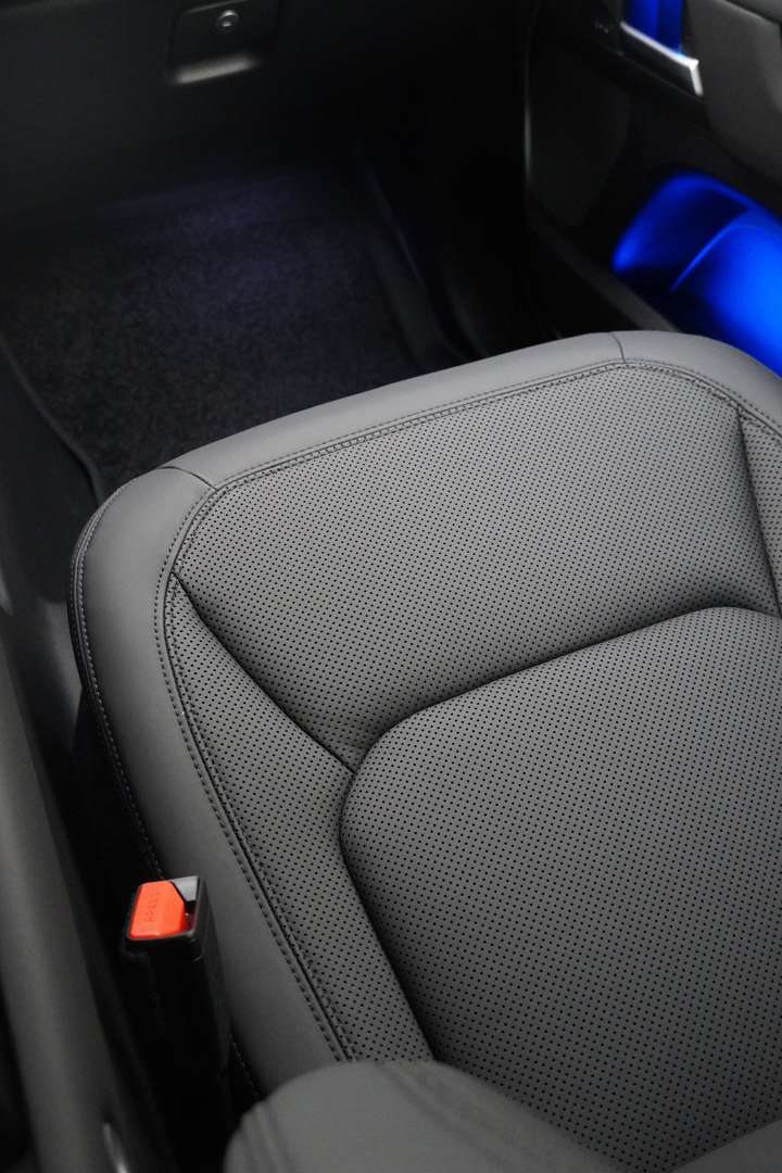 Land Rover Defender 110 2.0 PHEV X Dyn SE - 2026 - Joinsteer - #18