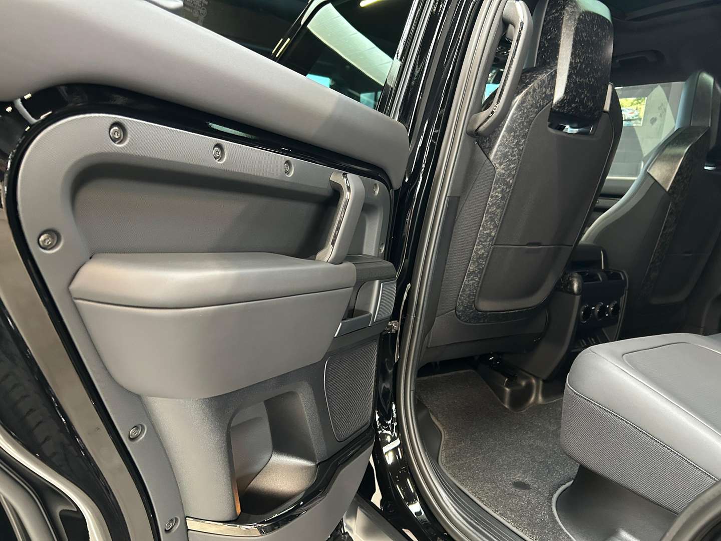 Land Rover Defender 110 - 2026 - Joinsteer - #24