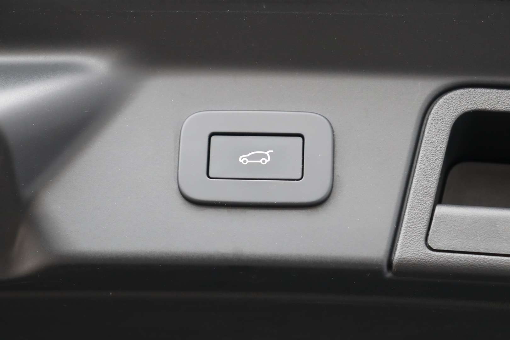 Land Rover Range Rover Velar 2.0 P400e 404PK S AUTOMAAT / NAVI / LEDER / CLIMA - 2023 - Joinsteer - #18