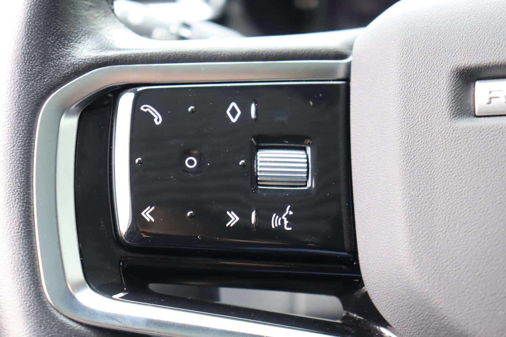 Land Rover Range Rover Velar 2.0 P400e 404PK S AUTOMAAT / NAVI / LEDER / CLIMA - 2023 - Joinsteer - #28