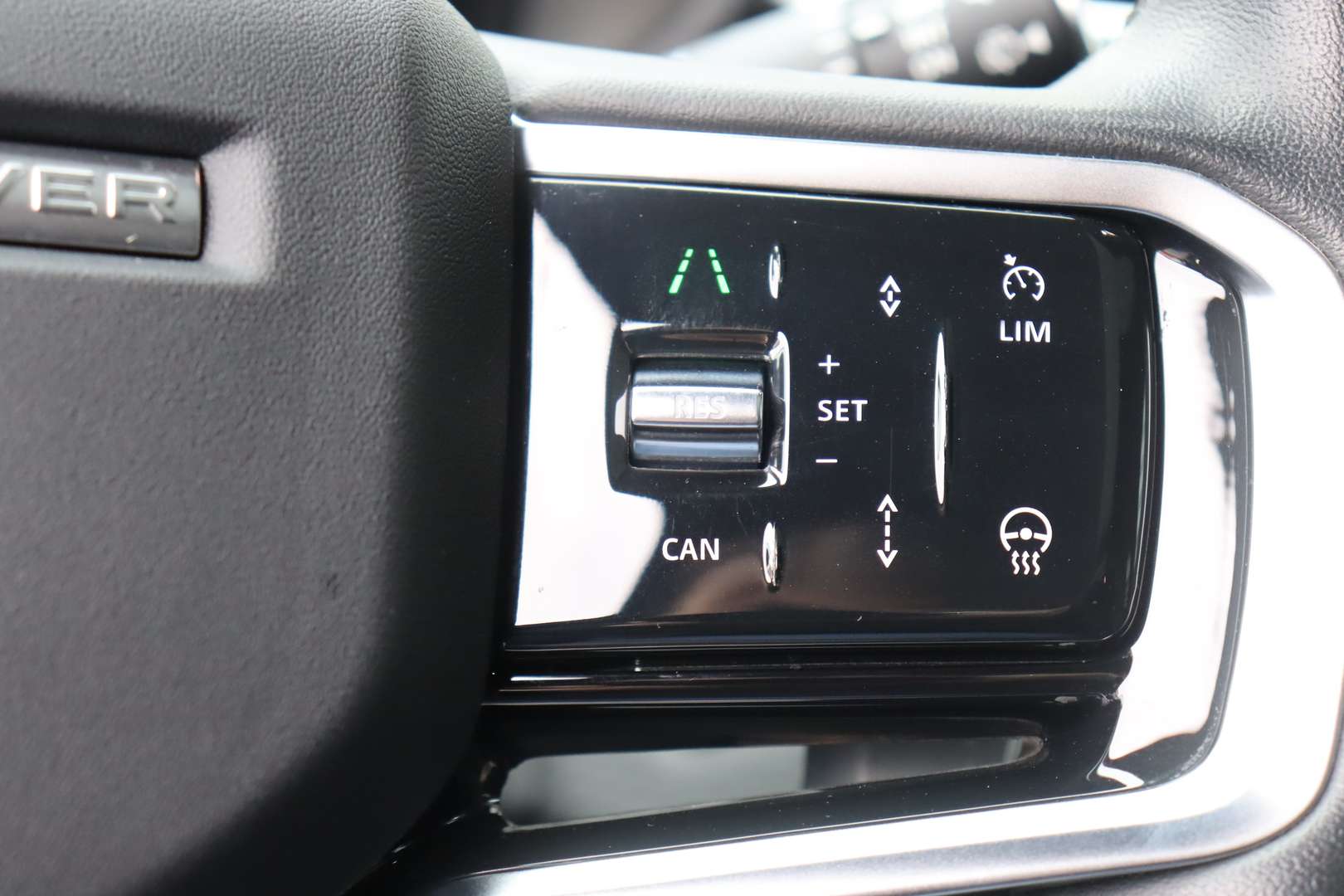 Land Rover Range Rover Velar 2.0 P400e 404PK S AUTOMAAT / NAVI / LEDER / CLIMA - 2023 - Joinsteer - #30