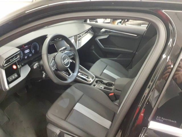 Audi A3 Sportback TFSI E S Line 40 TFSI E S Tronic - 2025 - Joinsteer - #4