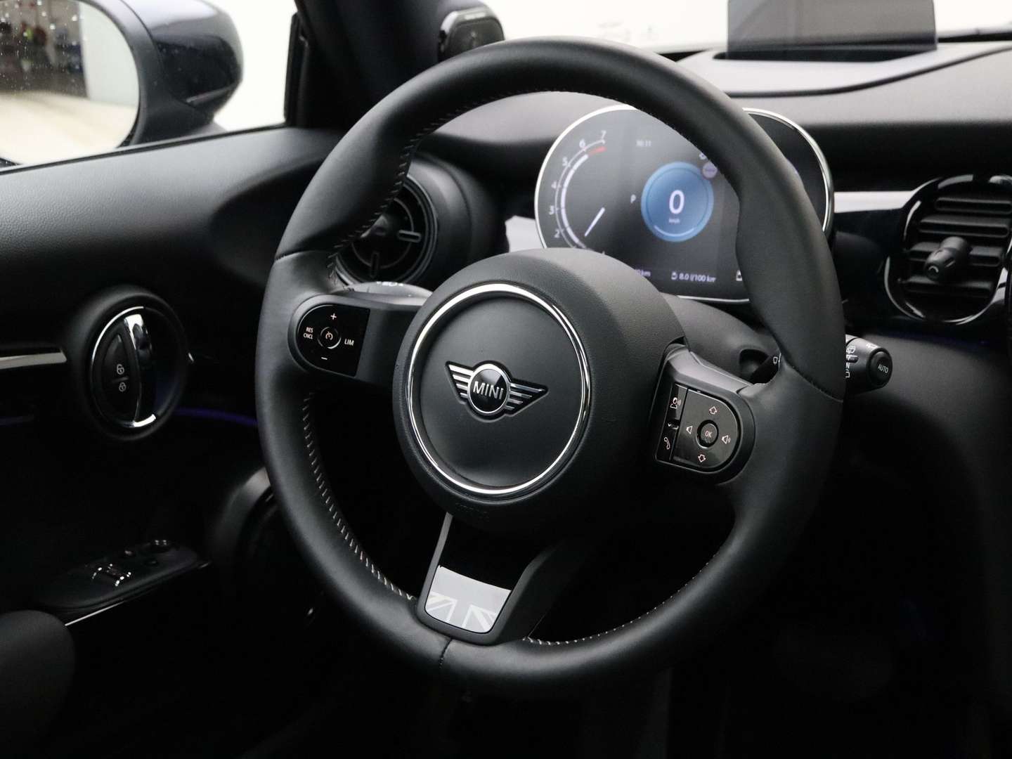 Mini 3 Portes Yours Cooper - 2023 - Joinsteer - #2