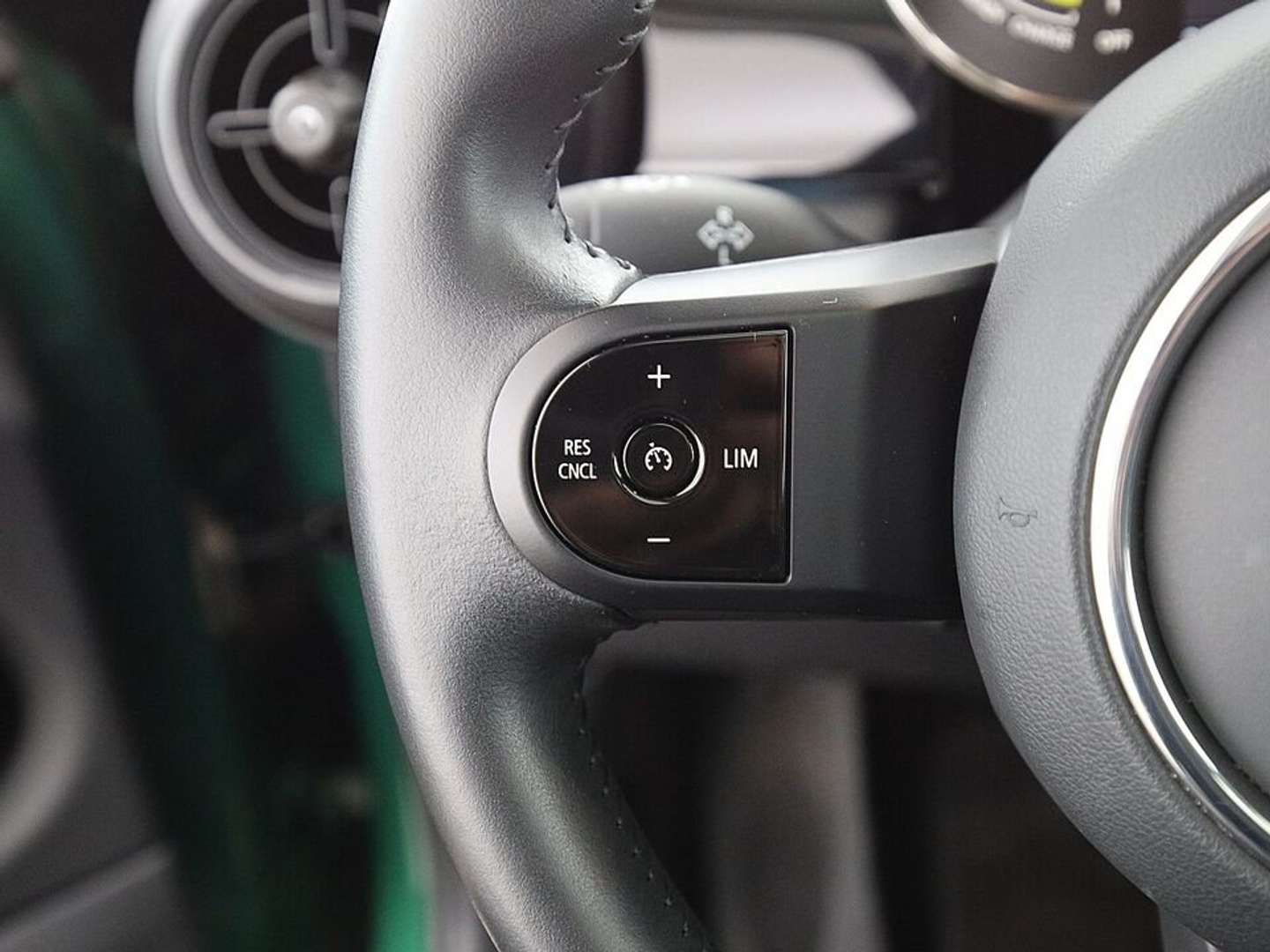 Mini Electric Classic Cooper SE - 2023 - Joinsteer - #17