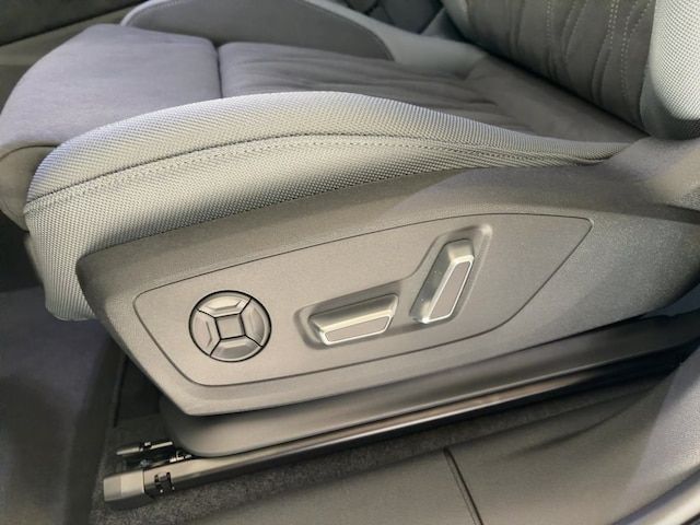 Audi Q3 TFSI E E-hybrid S Tronic - 2026 - Joinsteer - #17