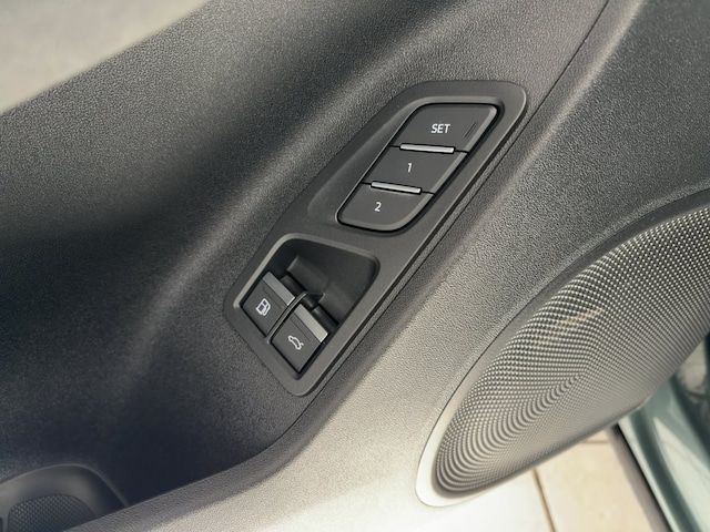 Audi Q3 TFSI E E-hybrid S Tronic - 2026 - Joinsteer - #19