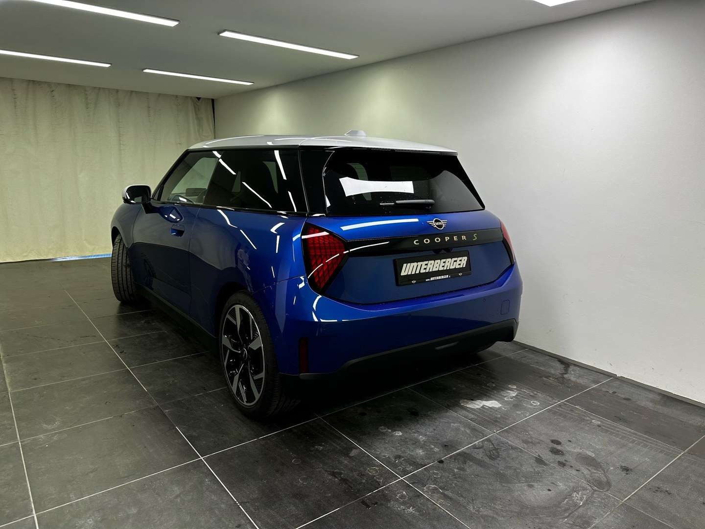 Mini Electric Favoured Cooper SE - 2024 - Joinsteer - #4