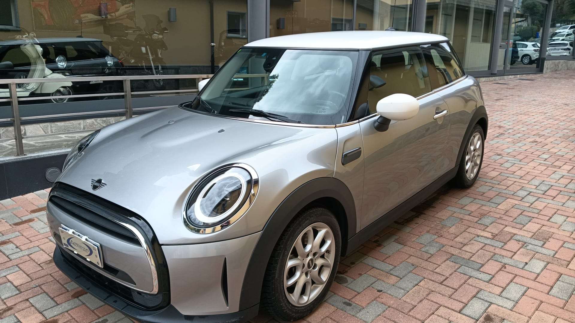 Mini Hatch 3 Portes Essential Cooper - 2023 - Joinsteer - #4