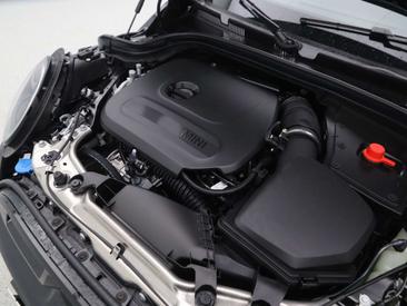 Mini Cooper JCW Cooper — photo 24