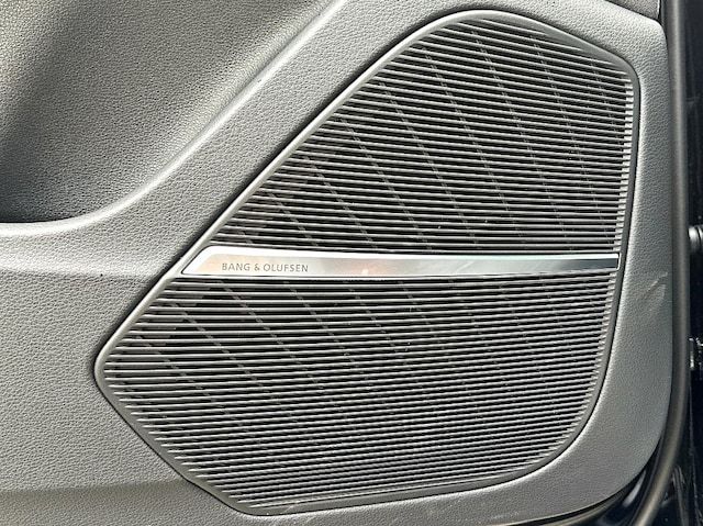 Audi RSQ8 Performance TFSI Quattro Tiptronic - 2025 - Joinsteer - #9