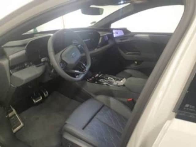 Audi S6 Avant E-tron Edition One Beige E-tron - 2025 - Joinsteer - #4