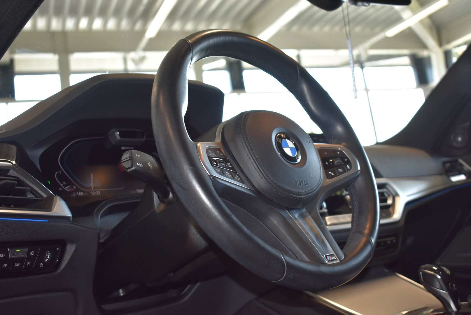 BMW Série 3 330e M SPORT - 2021 - Joinsteer - #19