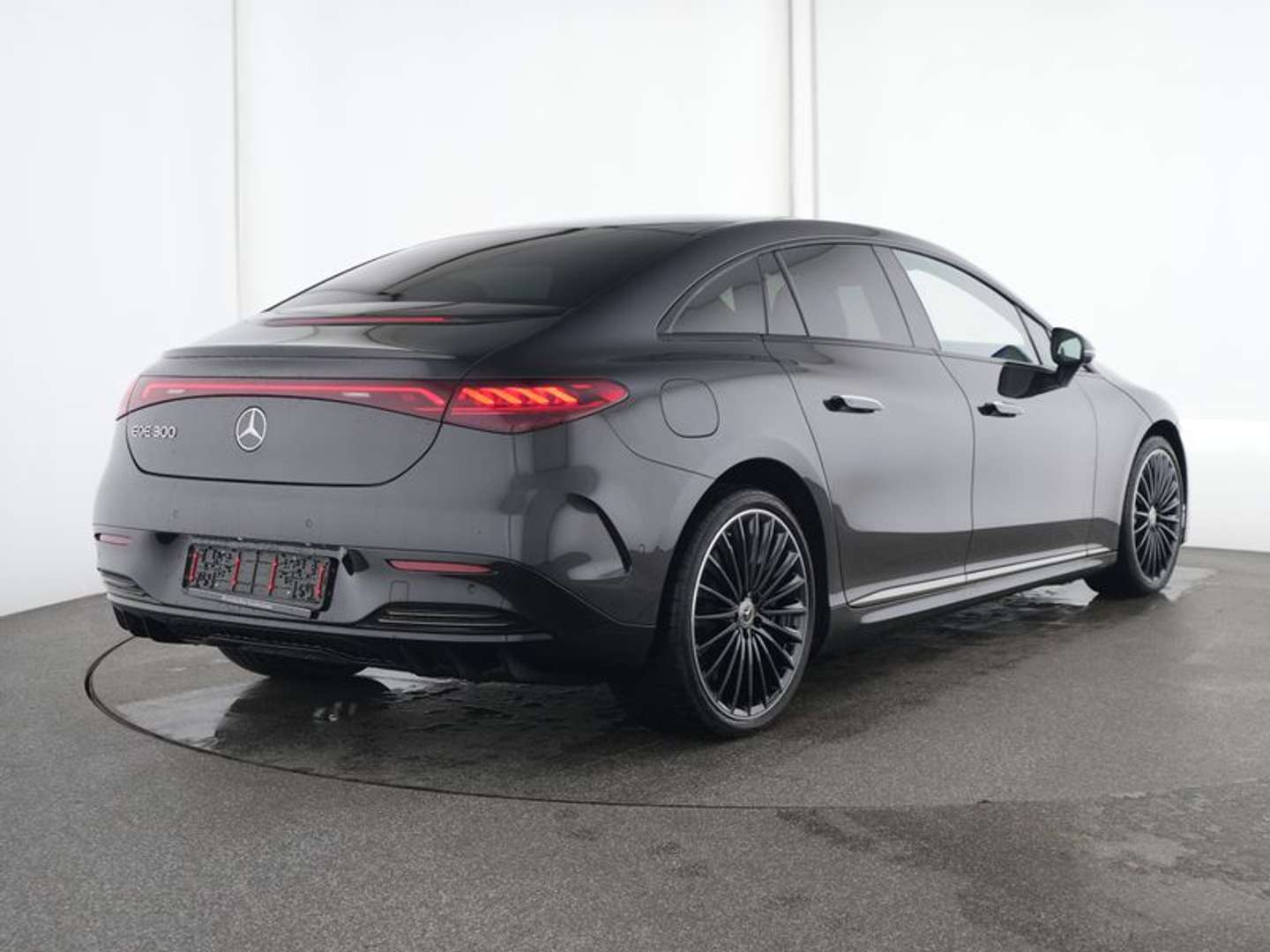 Mercedes EQE 300 Night Edition - 2025 - Joinsteer - #2