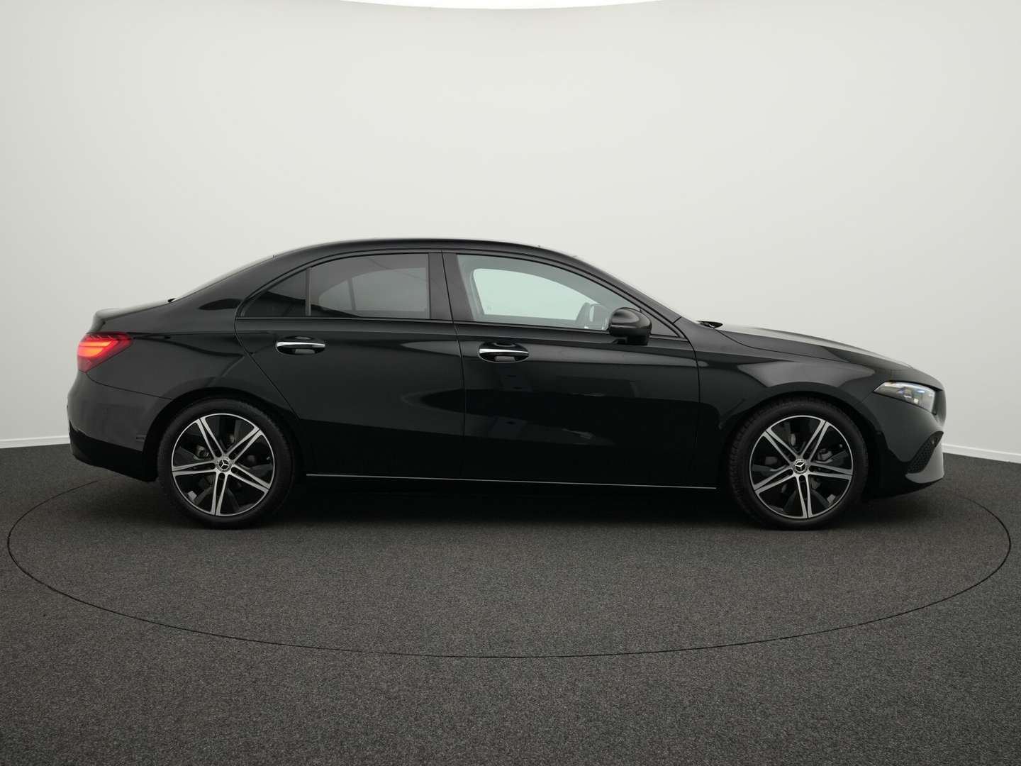 Mercedes Classe A 180 Night Edition - 2025 - Joinsteer - #5