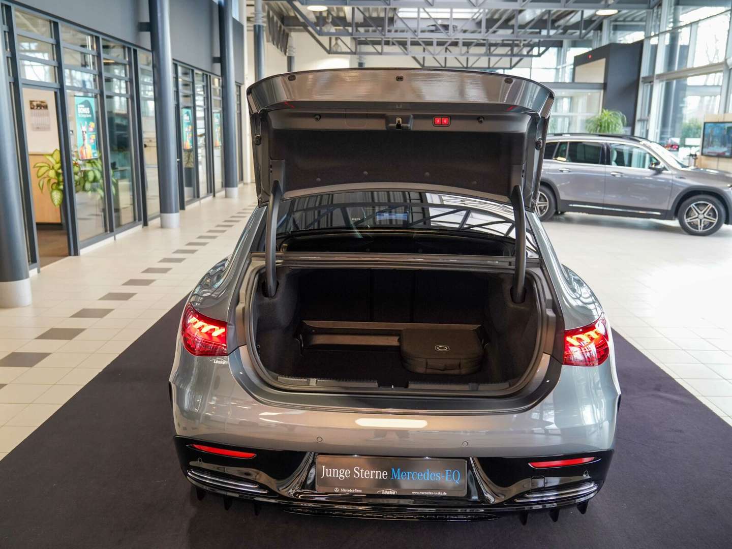 Mercedes EQE 350 AMG Line - 2023 - Joinsteer - #10