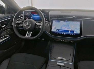 Mercedes Classe E Break 300 AMG Line — photo 3