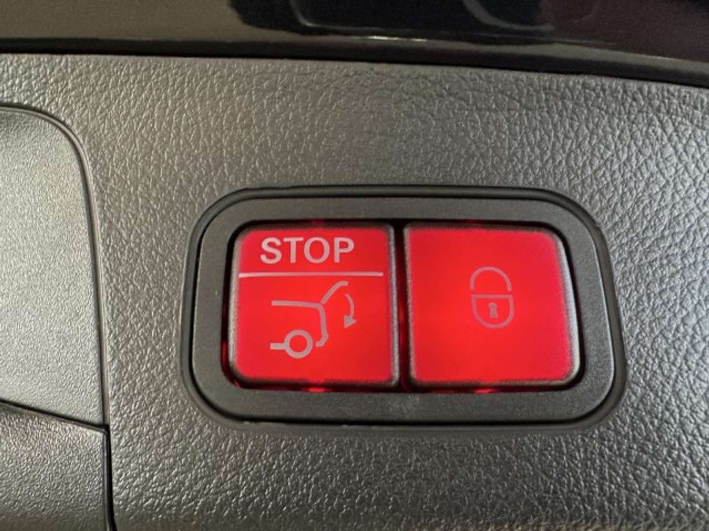 Mercedes GLA 200 200 Night - 2024 - Joinsteer - #6