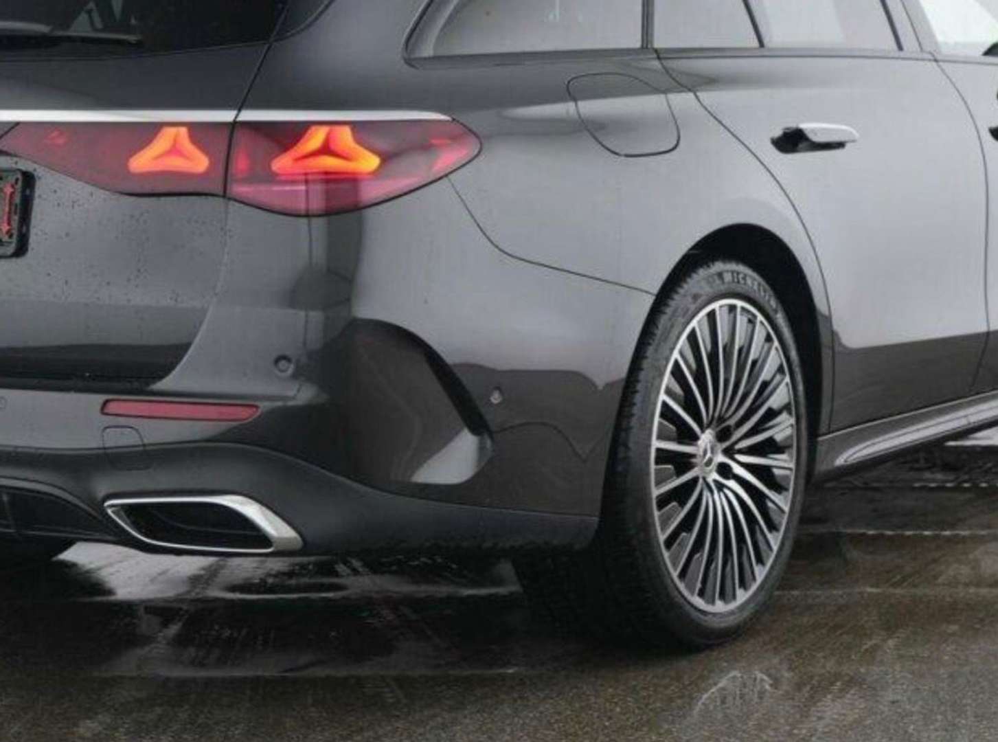 Mercedes Classe E Break 300 AMG Line - 2025 - Joinsteer - #8