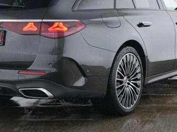 Mercedes Classe E Break 300 AMG Line — photo 8