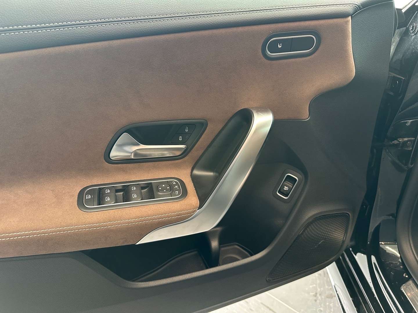 Mercedes CLA Shooting Break 200 AMG-LINE - 2025 - Joinsteer - #15