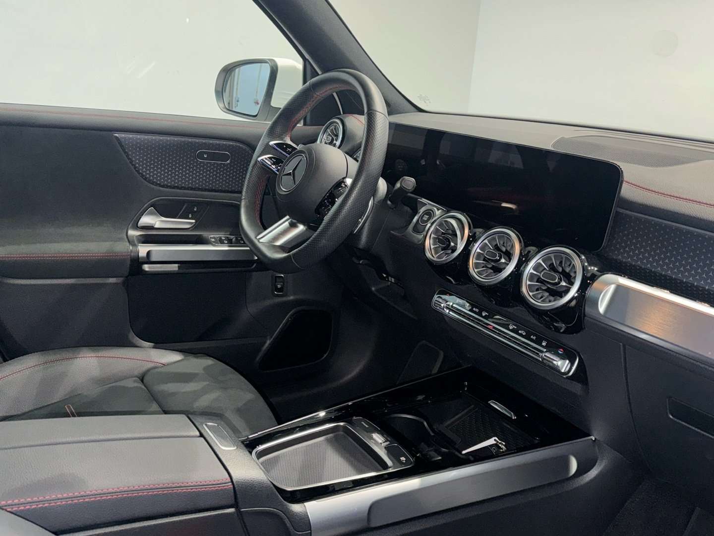 Mercedes EQB 350 AMG Line - 2025 - Joinsteer - #11
