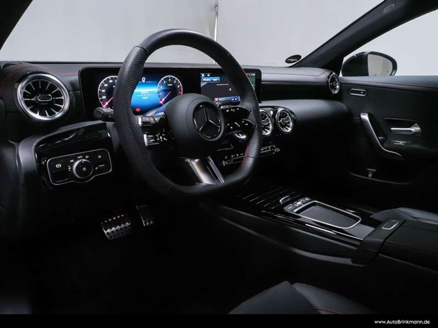 Mercedes CLA 200 200 Night Edition - 2025 - Joinsteer - #4