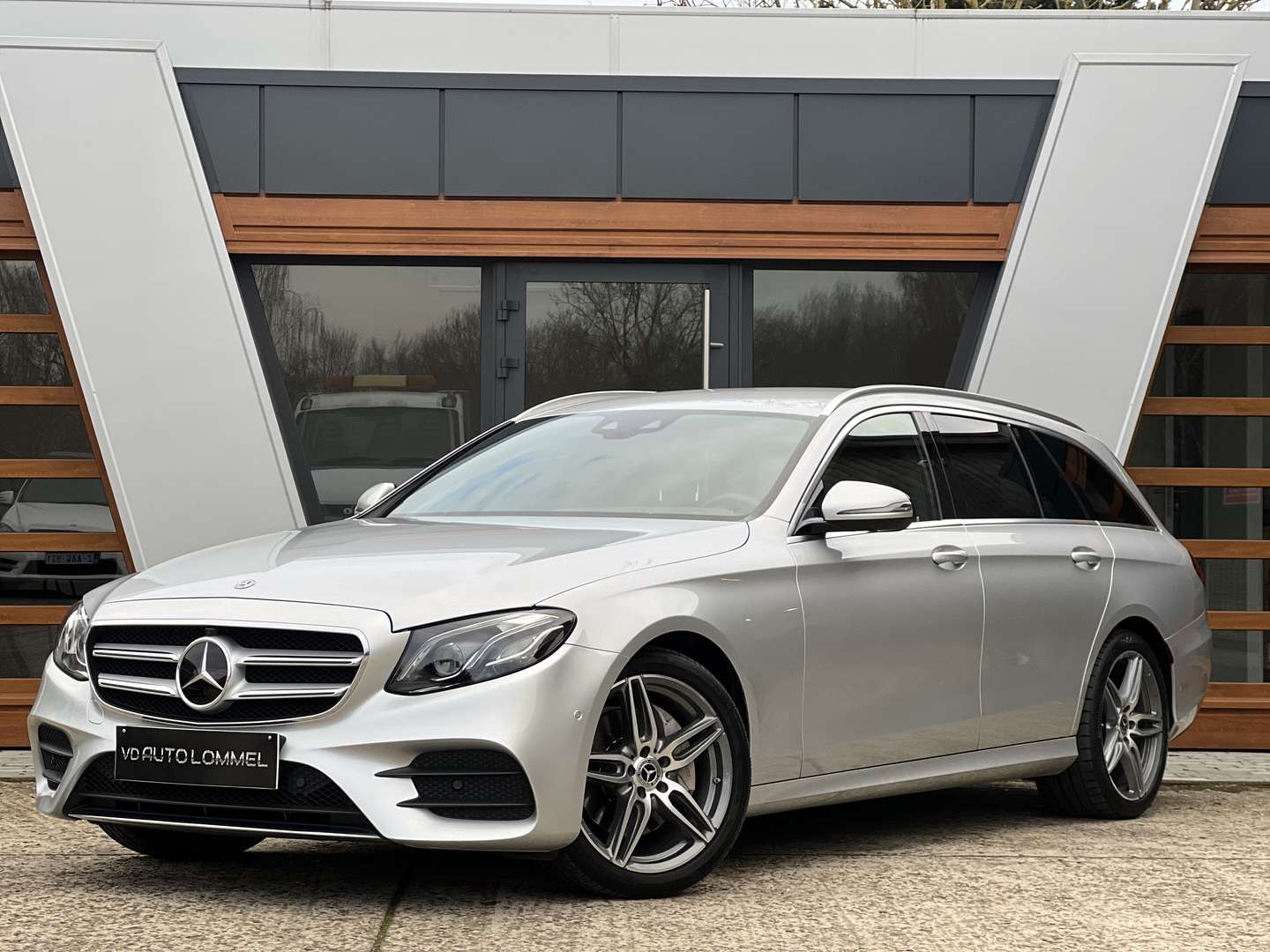 Mercedes Classe E Break 200 AMG Line - 2018 - Joinsteer - #3