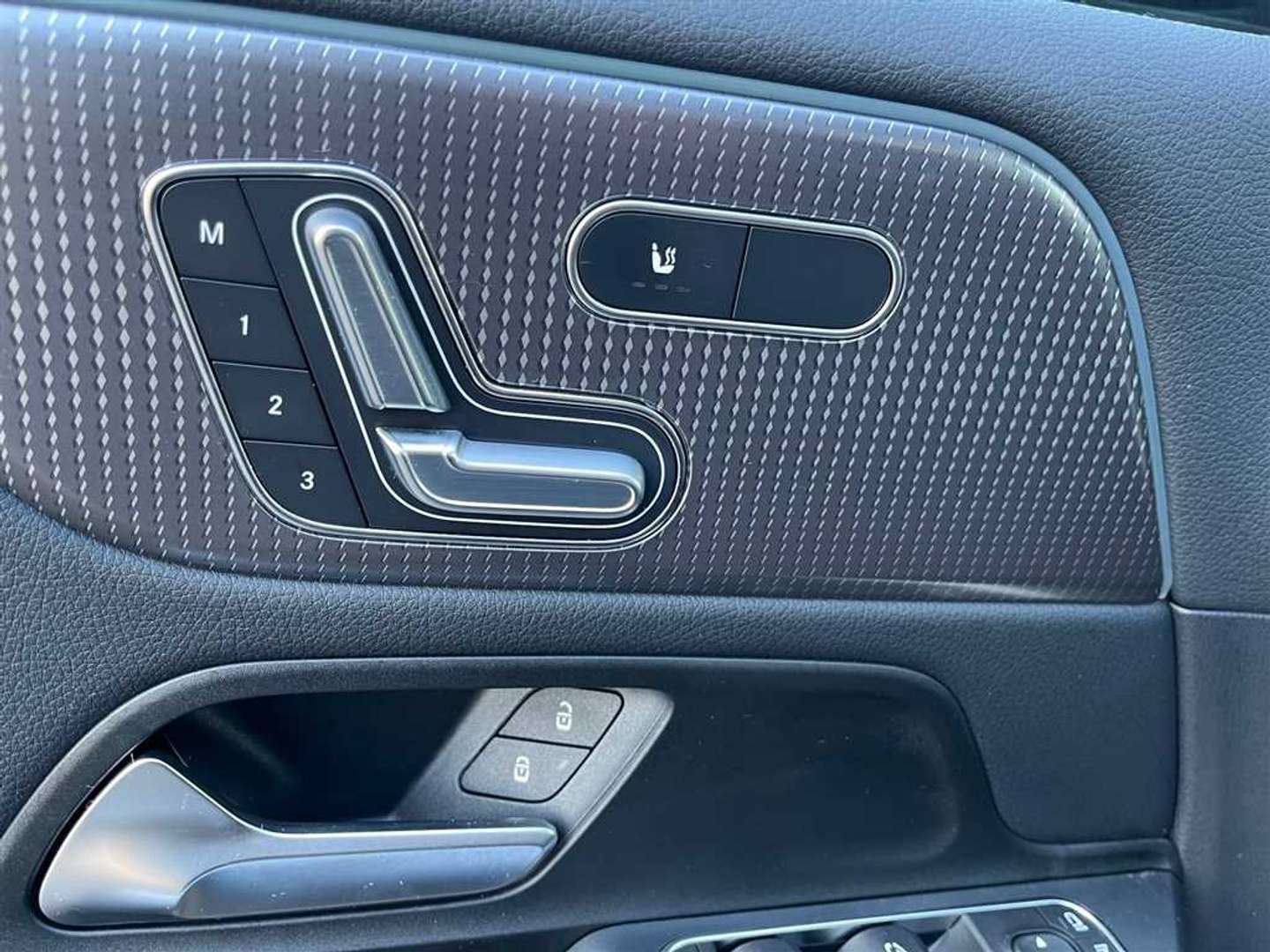 Mercedes EQB 300 - 2023 - Joinsteer - #23