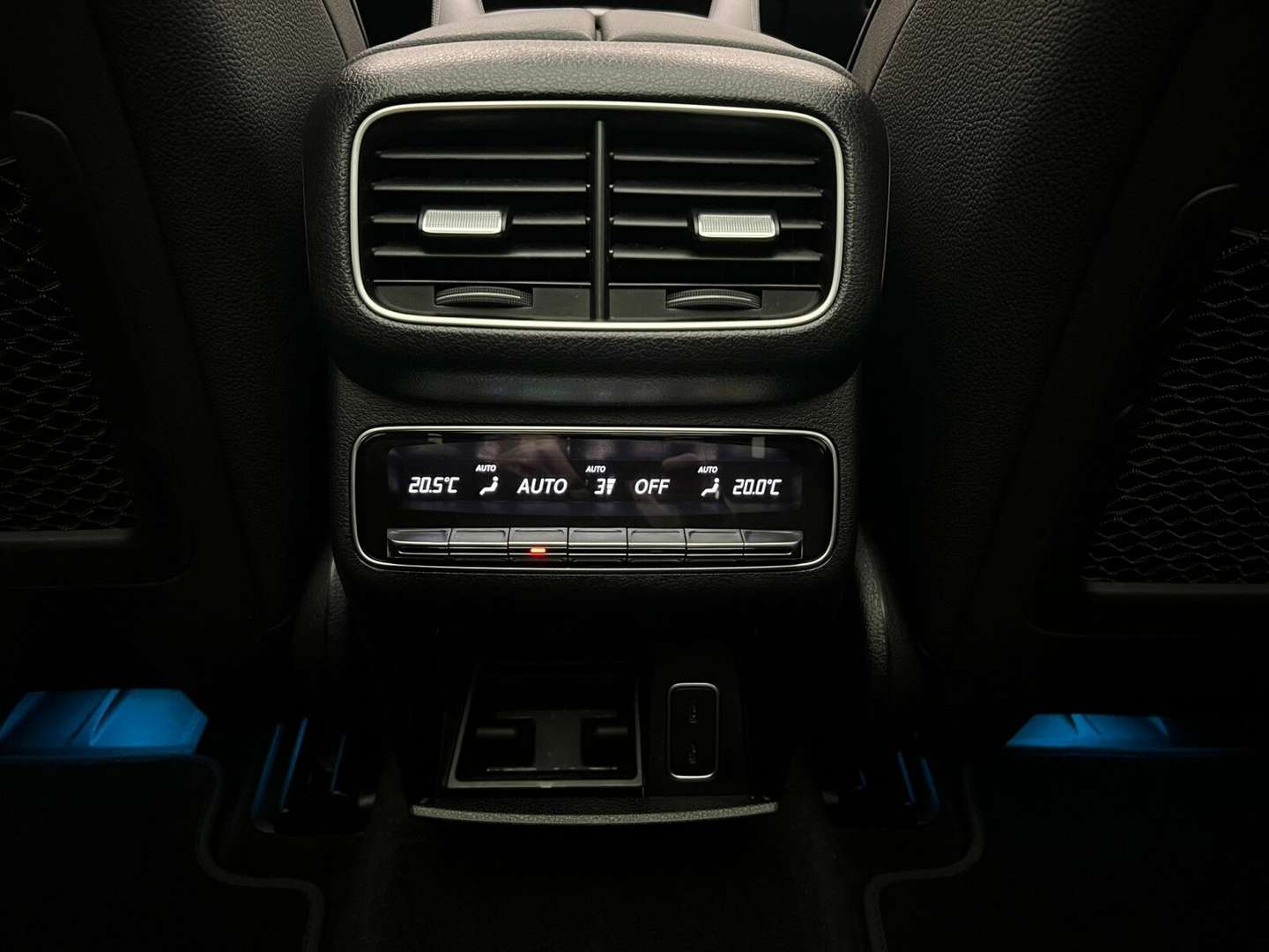 Mercedes GLE 350 Night Edition - 2022 - Joinsteer - #27