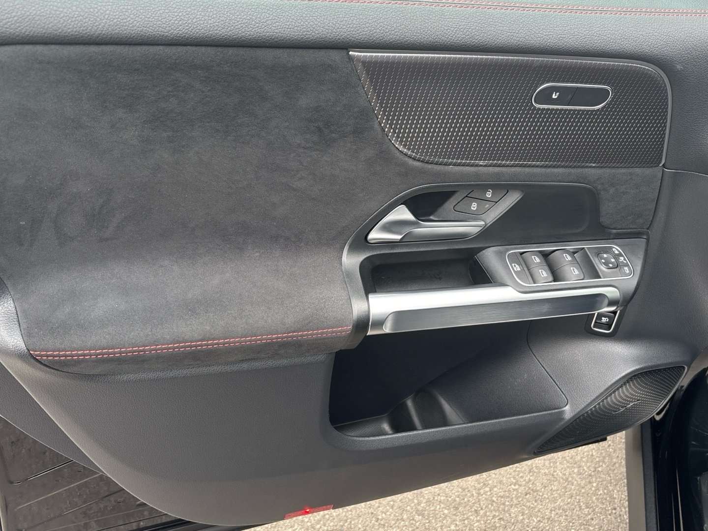 Mercedes EQB 300 AMG Line - 2023 - Joinsteer - #13