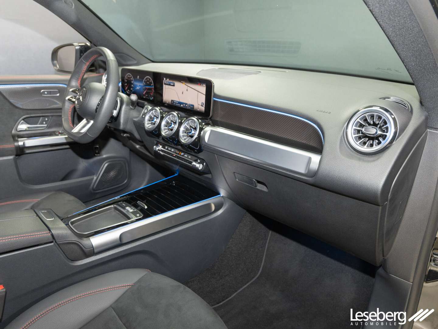 Mercedes GLB 200 Night Edition - 2024 - Joinsteer - #15