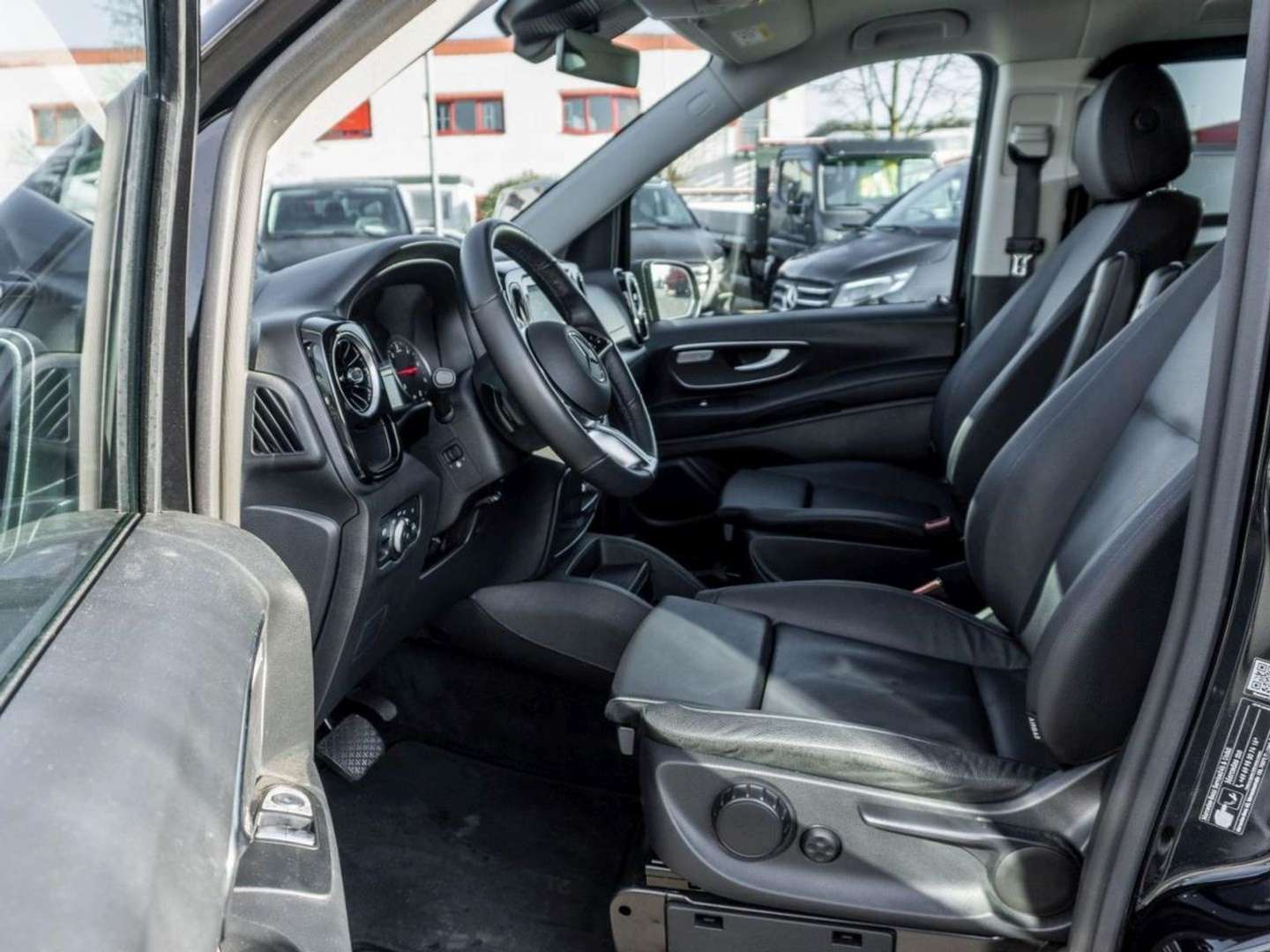Mercedes Vito 119 Select - 2025 - Joinsteer - #4