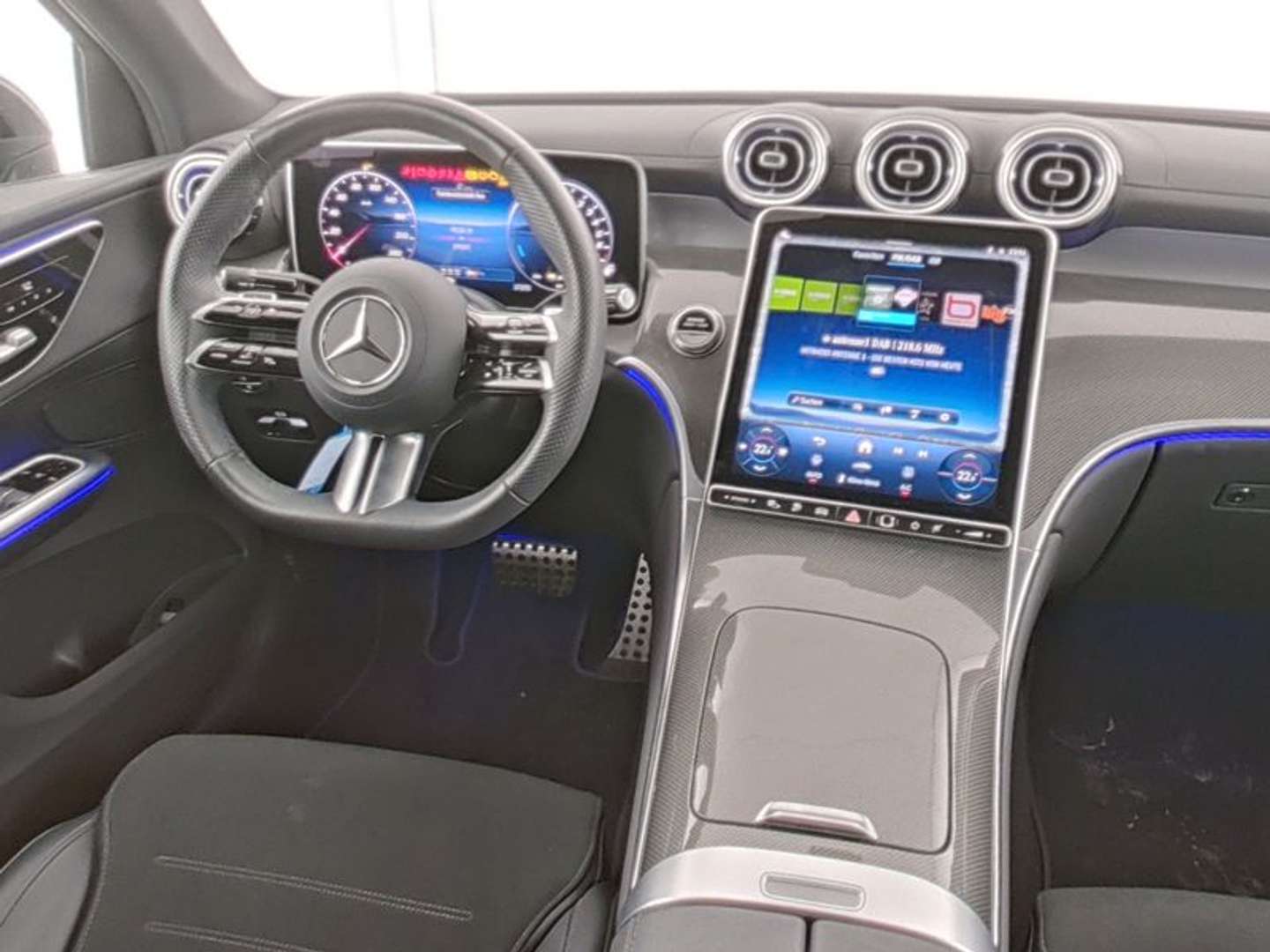 Mercedes GLC Coupé 300 AMG Line - 2024 - Joinsteer - #4