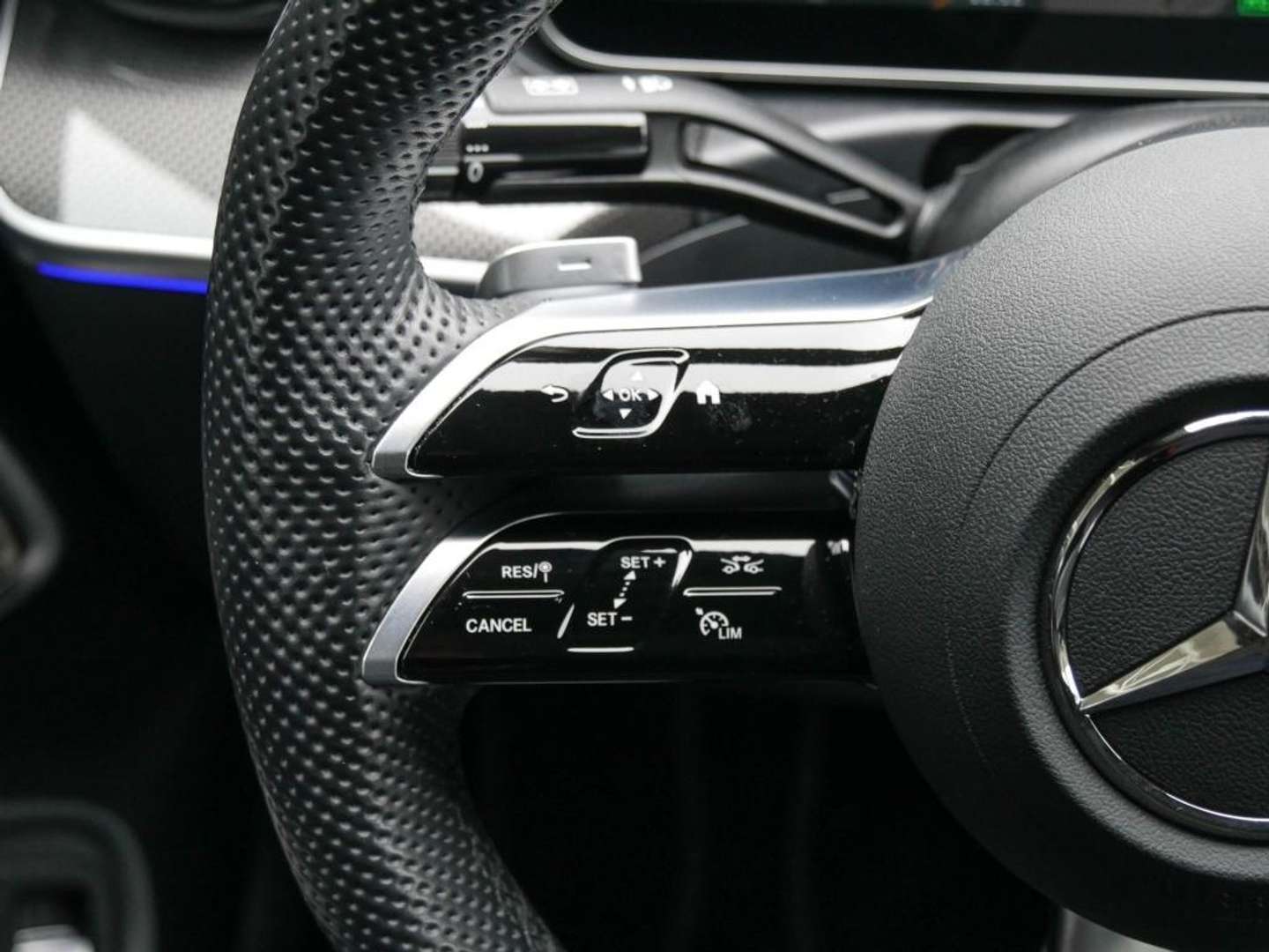 Mercedes CLE 300 Night Edition - 2024 - Joinsteer - #19