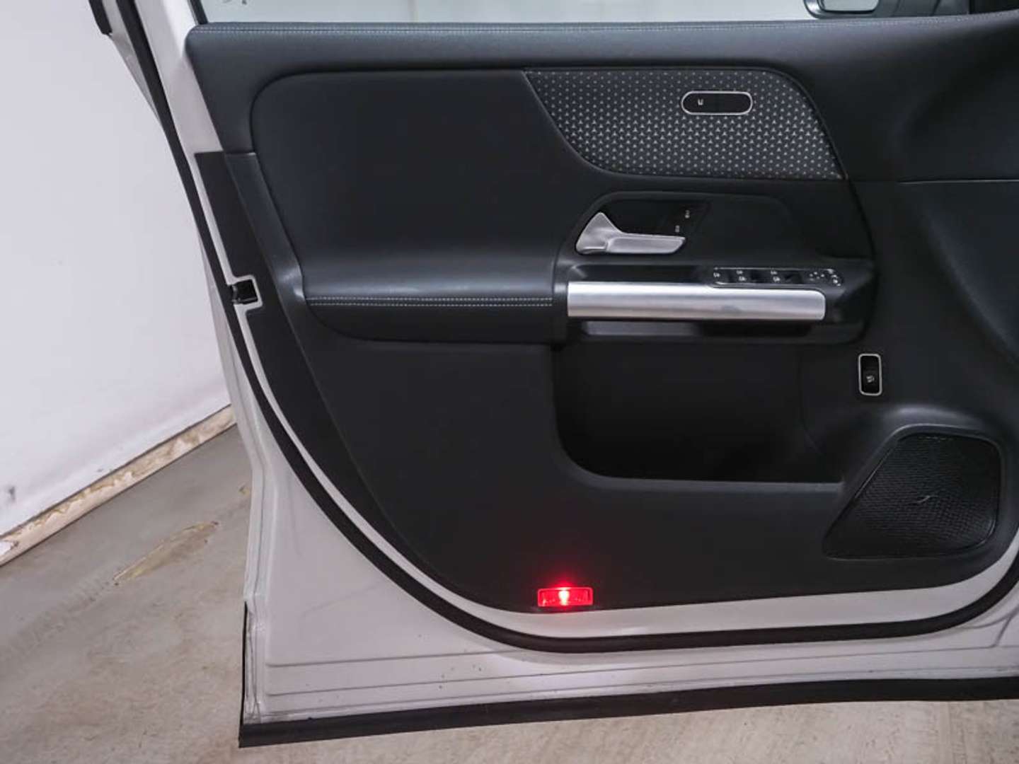 Mercedes EQA 300 Progressive - 2024 - Joinsteer - #9