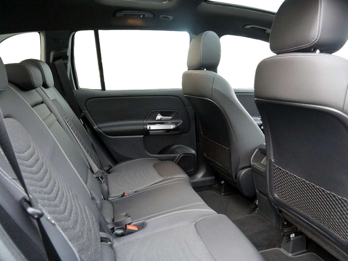 Mercedes GLB 200 Progressive - 2025 - Joinsteer - #5