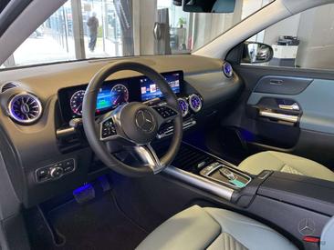 Mercedes GLA 180 Progressive Line — photo 6