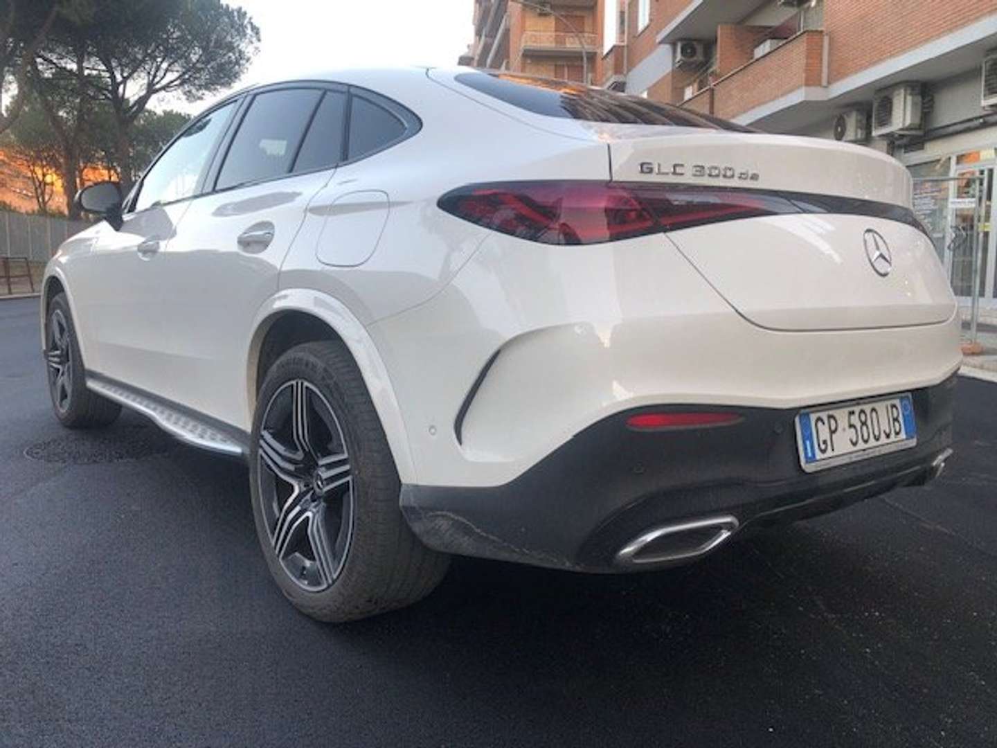 Mercedes GLC Coupé 300 De AMG Premium Plus - 2023 - Joinsteer - #2