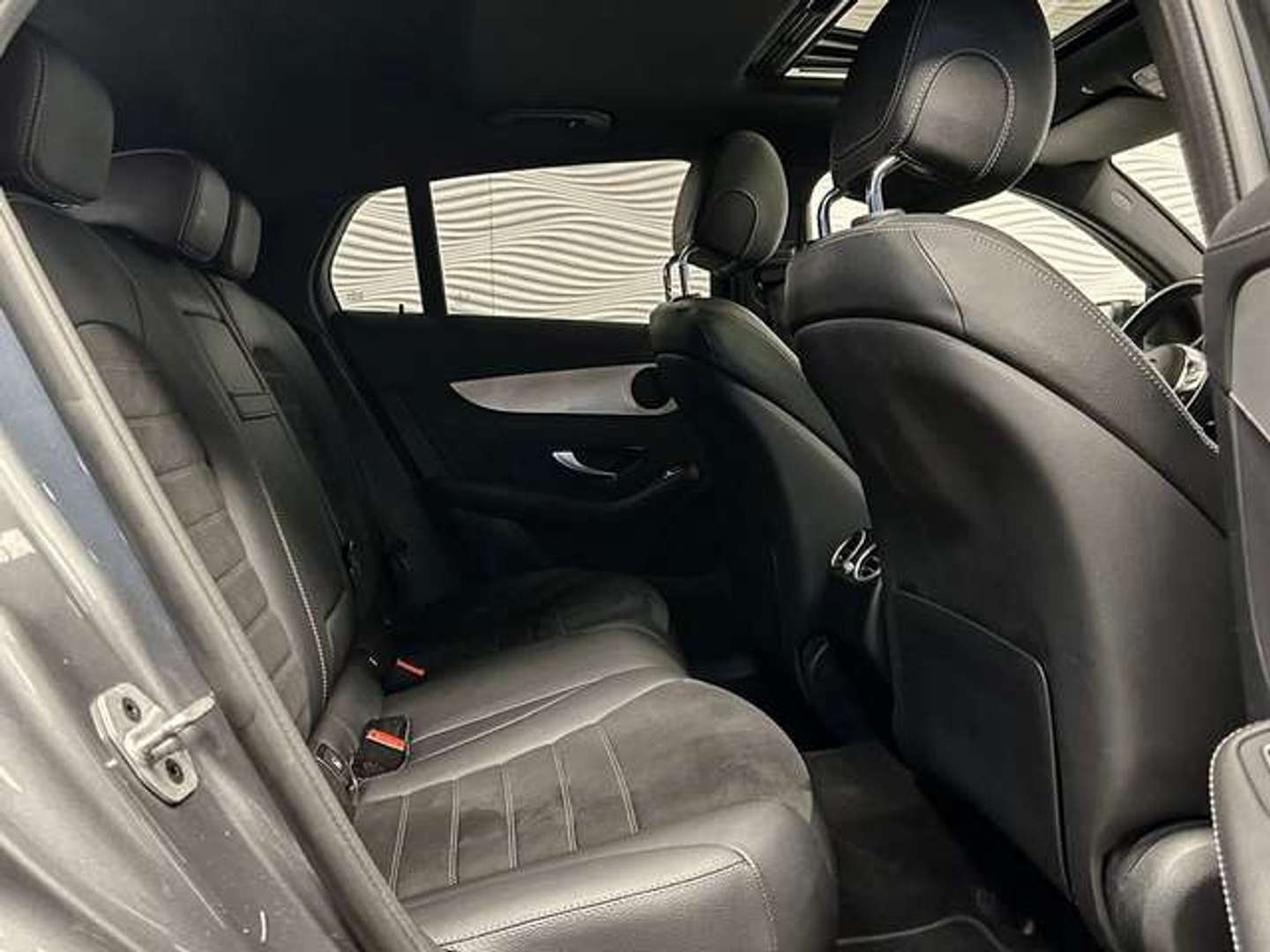 Mercedes GLC Coupé 300 Night Edition - 2023 - Joinsteer - #35