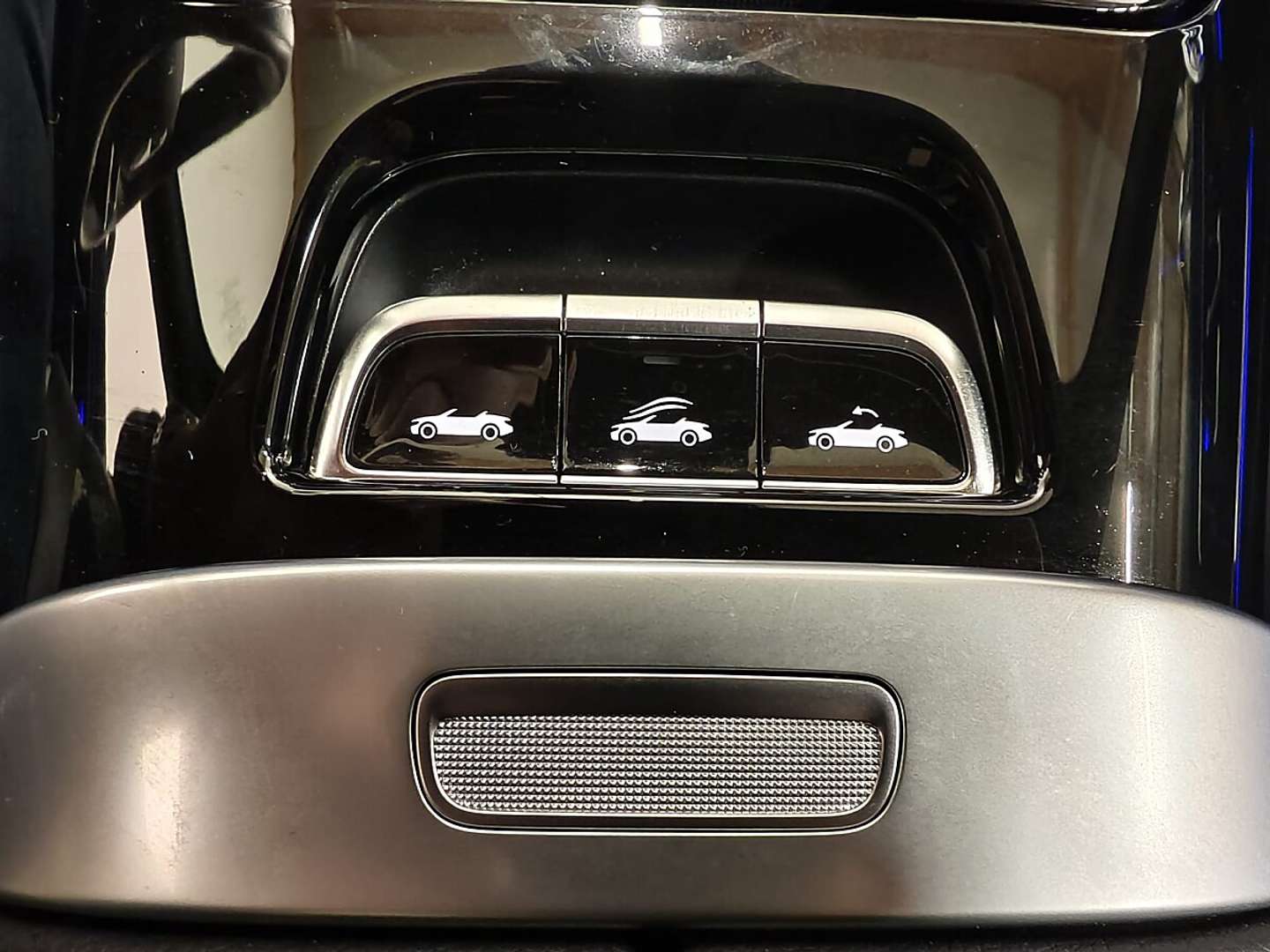 Mercedes CLE 220 Cabrio 220 AMG Line - 2025 - Joinsteer - #30