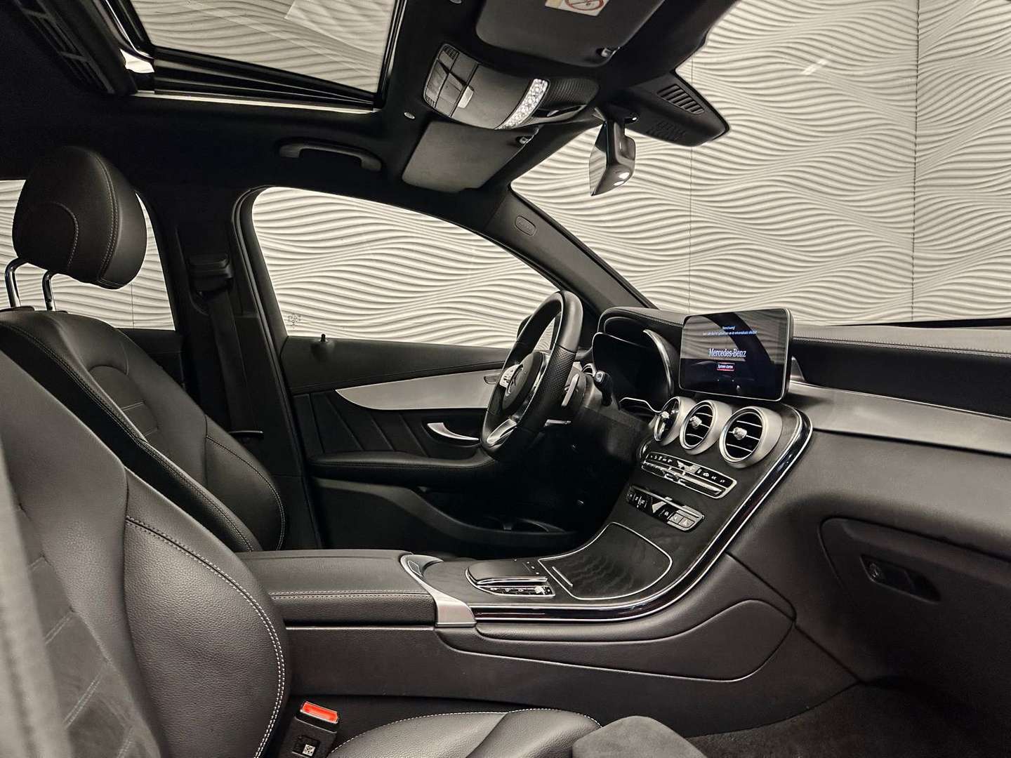 Mercedes GLC Coupé 300 Night Edition - 2023 - Joinsteer - #33