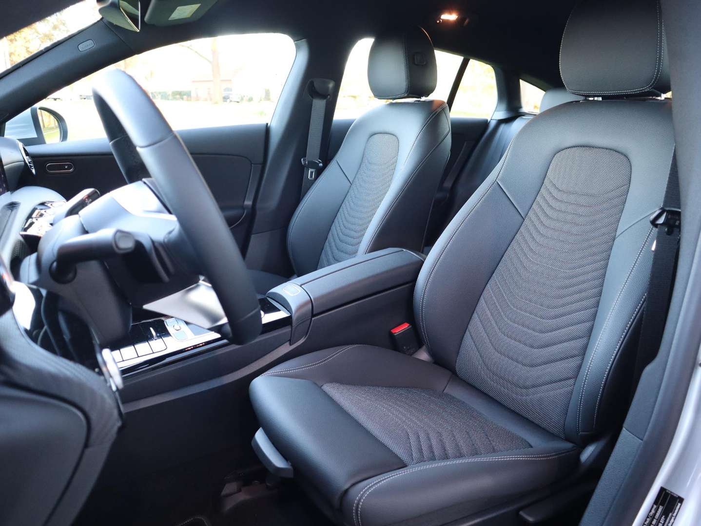 Mercedes CLA Shooting Break 180 Star Edition - 2025 - Joinsteer - #10