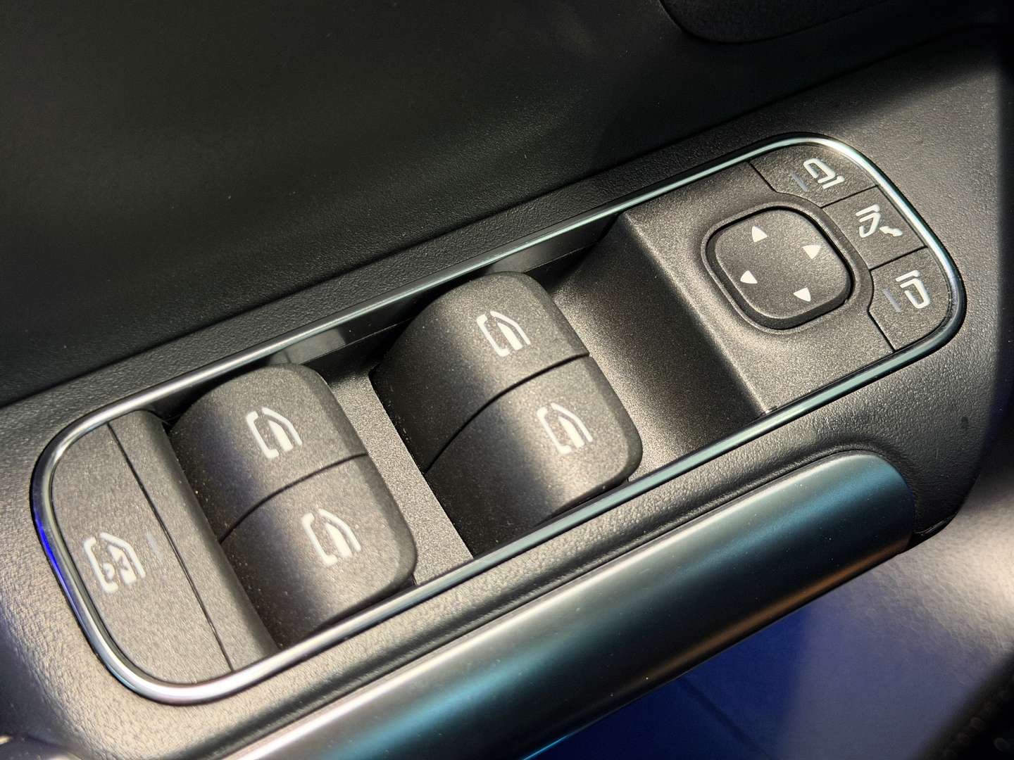 Mercedes EQA 350 Night Pack - 2024 - Joinsteer - #28