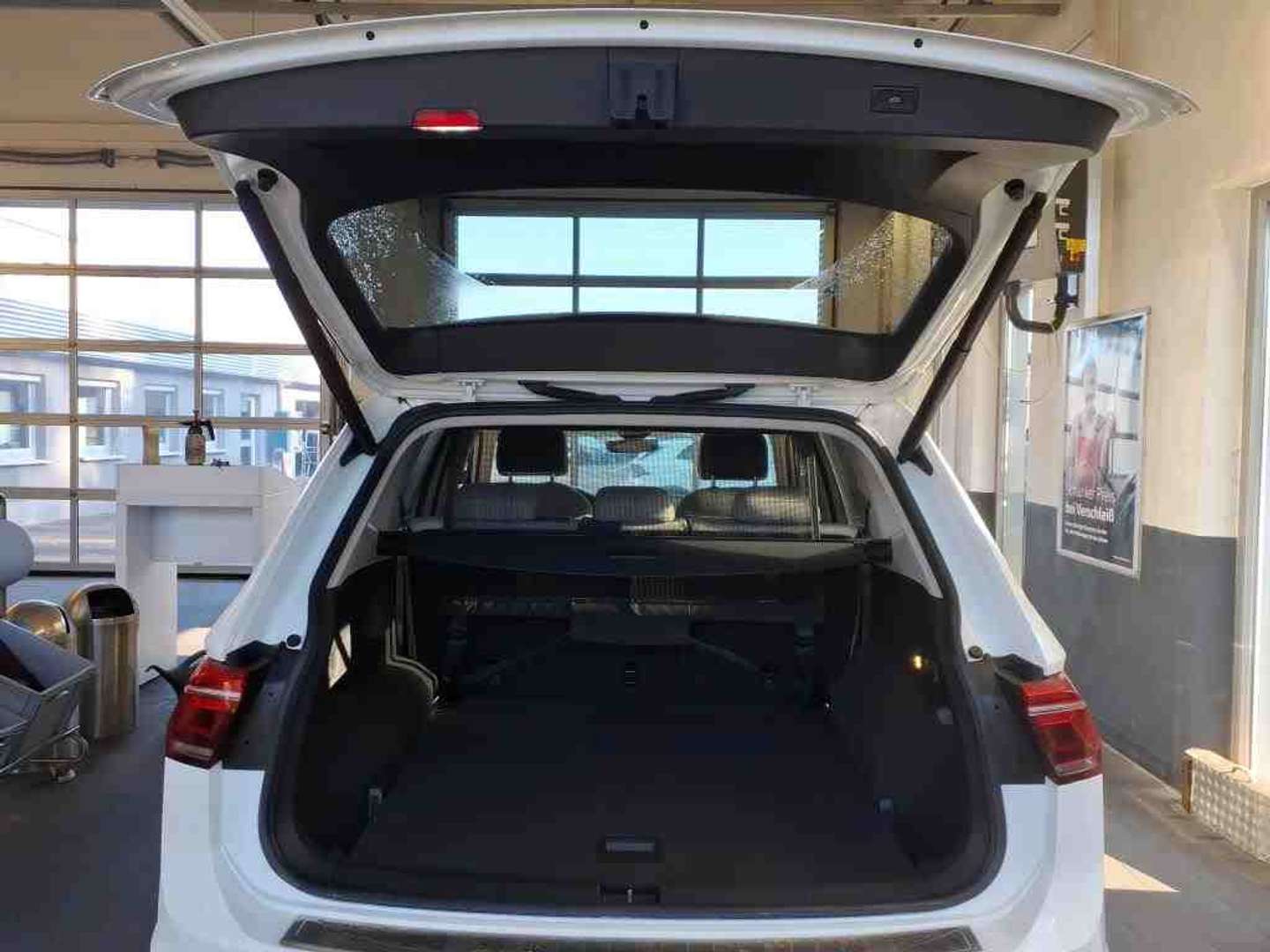 Volkswagen TIGUAN TDI 4Motion Elegance - 2022 - Joinsteer - #4