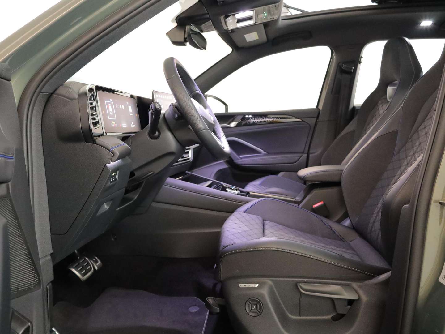 Volkswagen TIGUAN EHybrid R-Line - 2025 - Joinsteer - #5